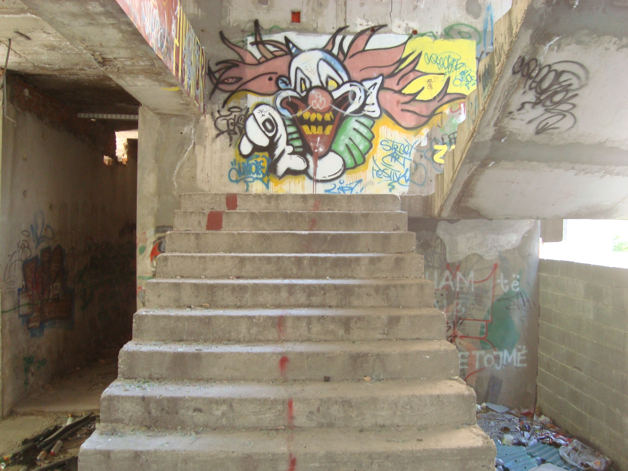 Graffiti, sniper's nest, Mostar
